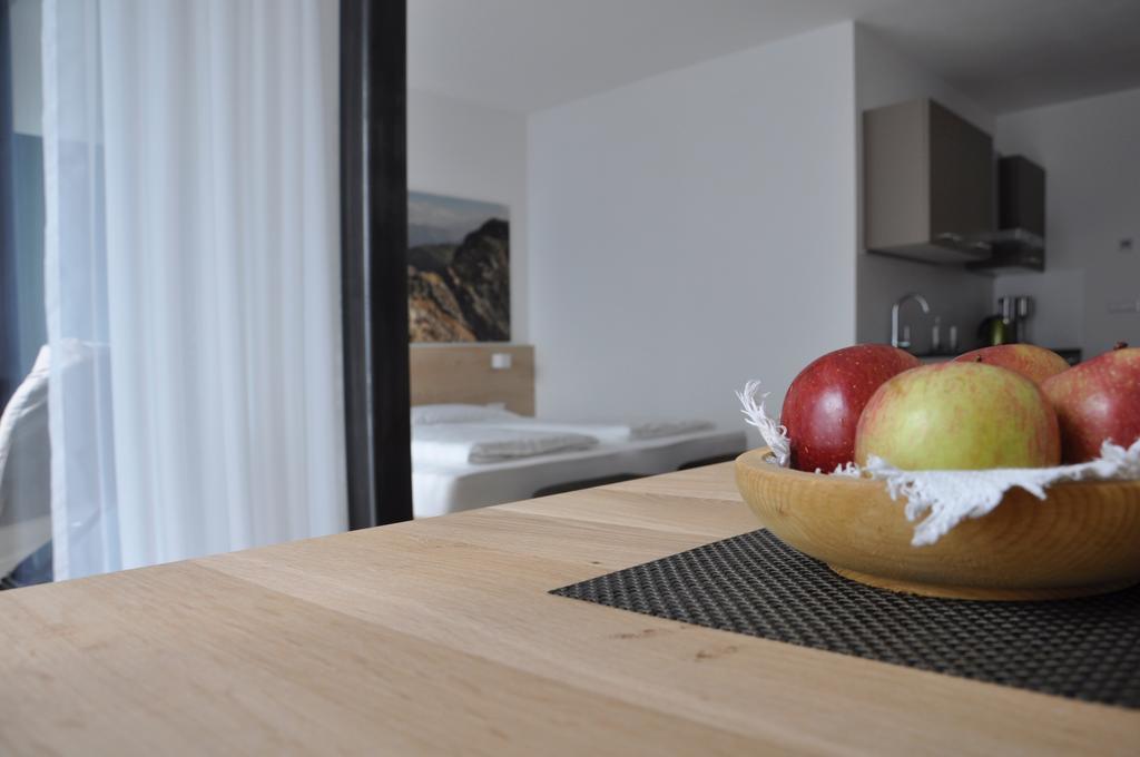 Alpenchalet Apartments 파르치네스 외부 사진