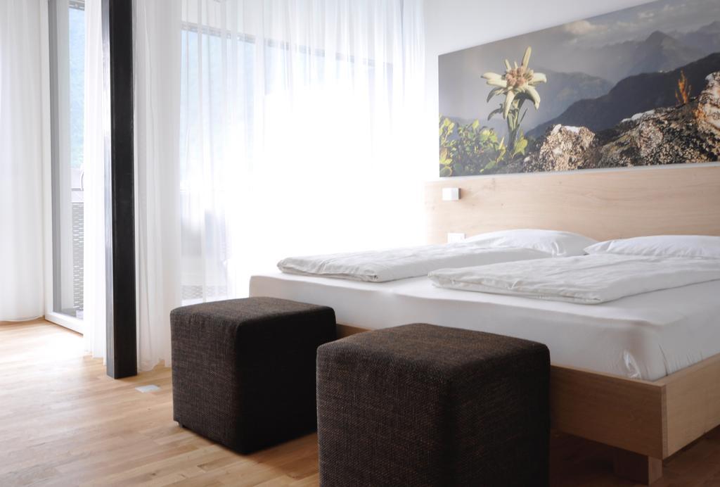 Alpenchalet Apartments 파르치네스 외부 사진